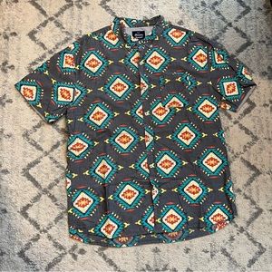 Massive apperal | lg short sleeve button down shirt